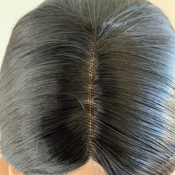 Very Pretty Long Straight Ombre Grey Oval Part Lace Front Wig - Picture 3 of 16